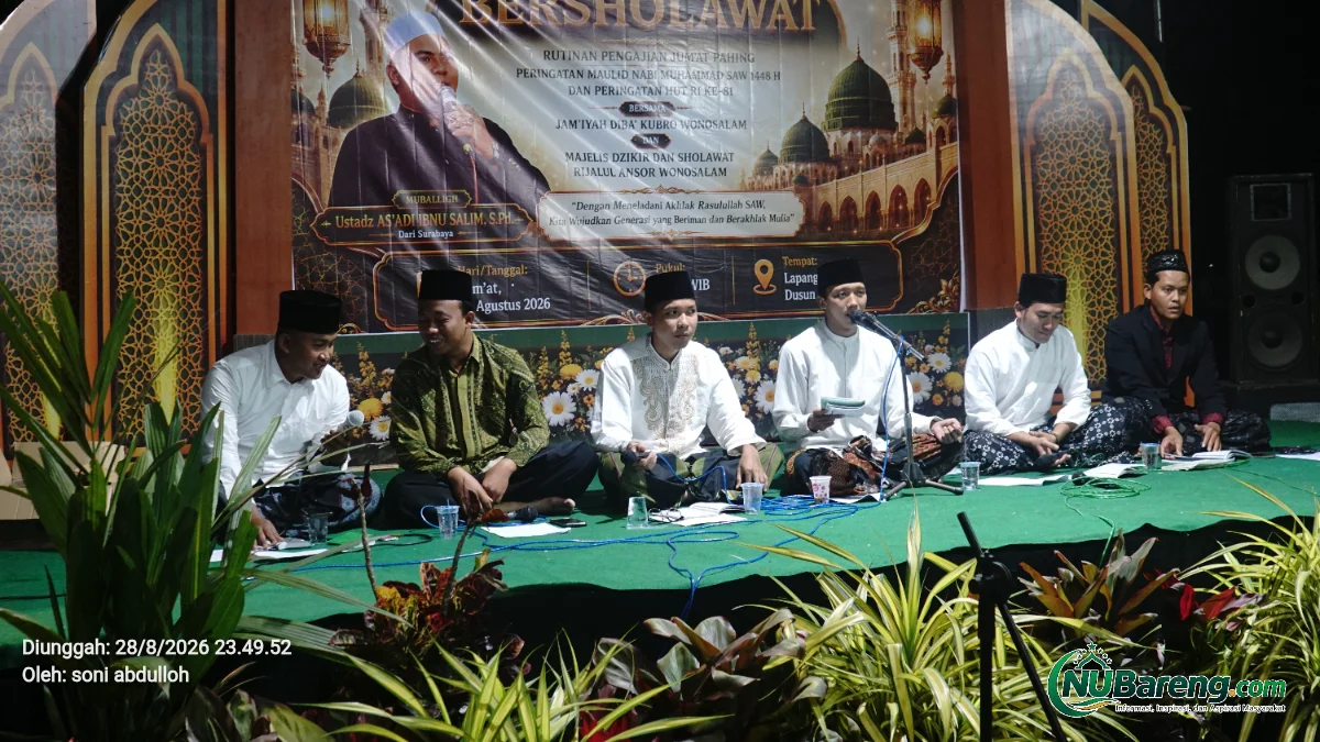 Rutinan jumat pahing MDS RA wonosalam bersama Jam'iyah diba' qbro wonosalam